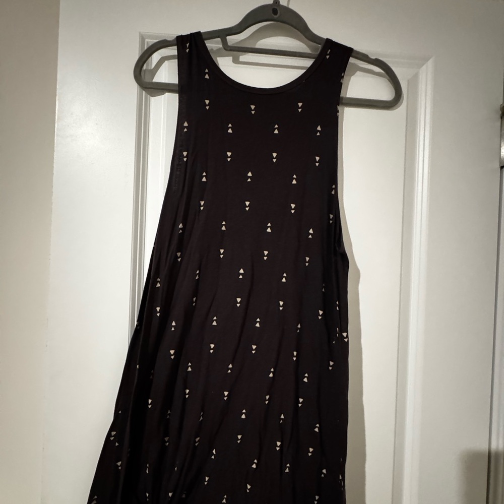 Black Sleeveless Dress with Pattern